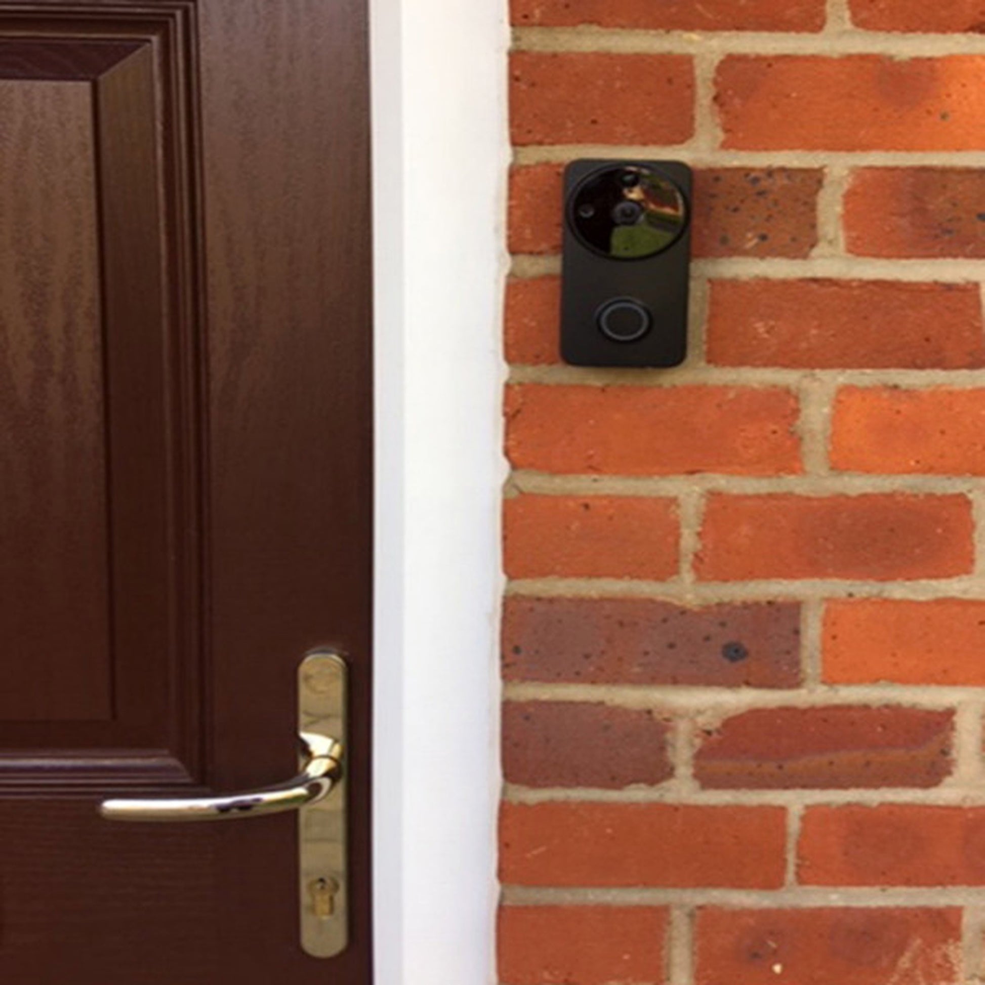 Amalock DB101 wireless video doorbell mounted to a wall 